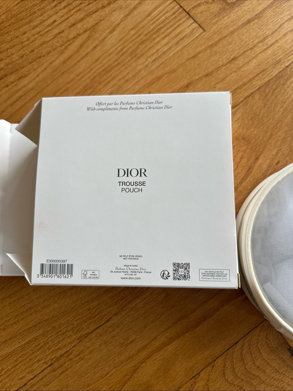 Dior White Round Trousse Pouch butterfly with Cream Trim limited edition 2026 - Picture 3 of 4